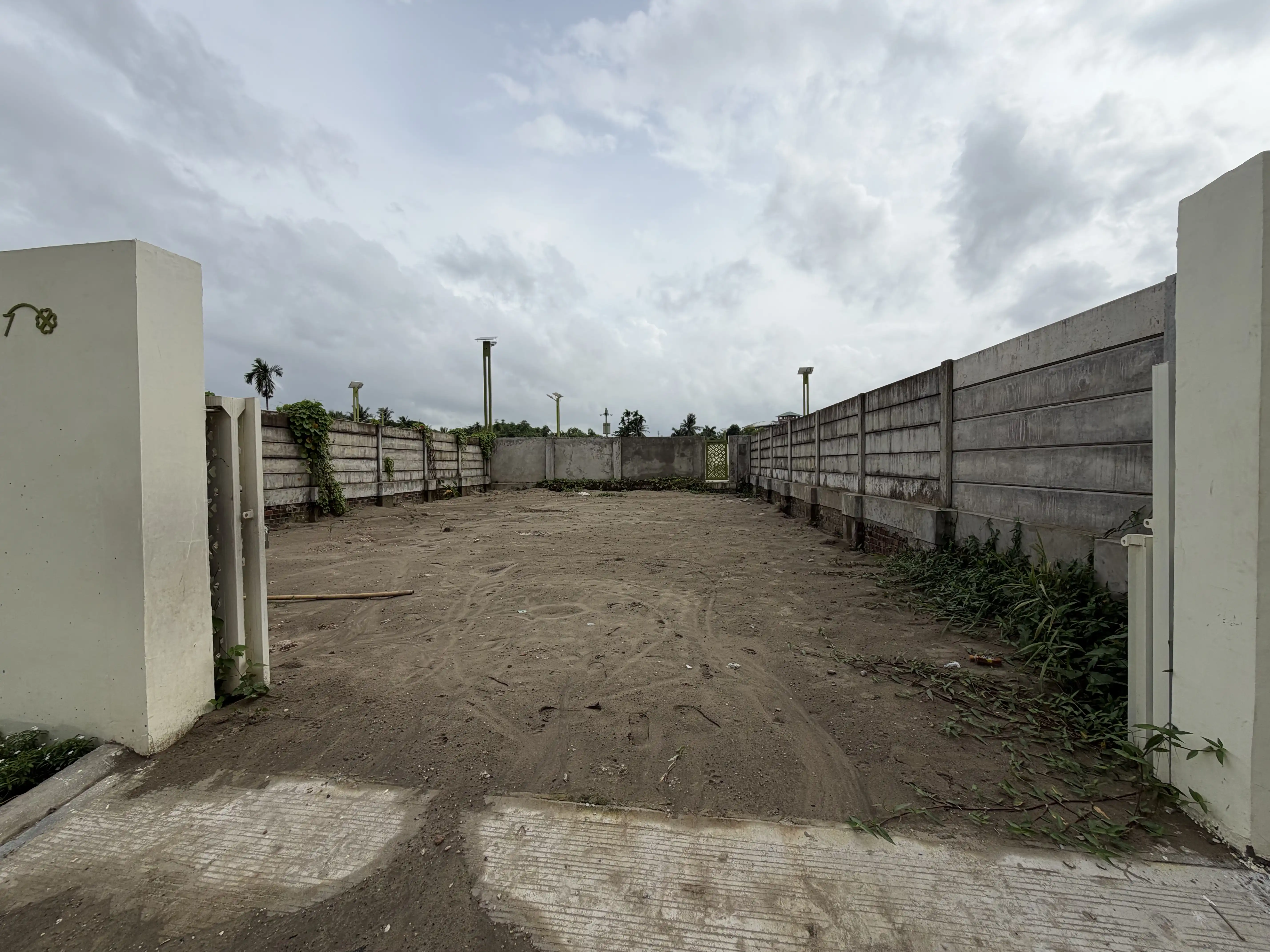 Lot-7 (The Palm Avenue)